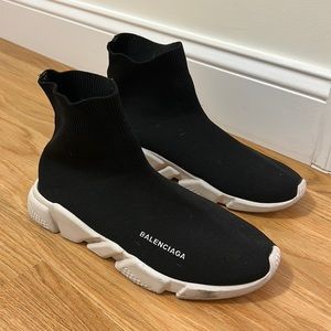 Men’s Balenciaga sock sneaker Sz 9 1/2